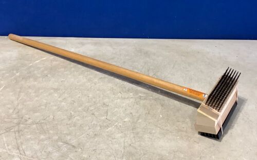 Dish Jockey 42" Double Sided Broiler Brush  - Lot 861
