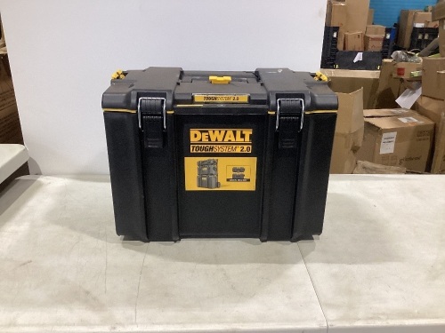 DEWALT DWST08400 TOUGHSYSTEM 2.0 EXTRA LARGE TOOLBOX, Lid is Cracked - Lot 867