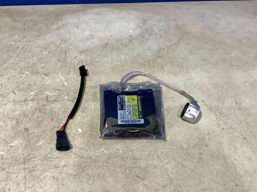 Xenon HID Headlight Ballast Control Unit with Igniter - Lot 347