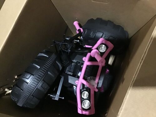 Kids Ride On Car Toy - Lot 496