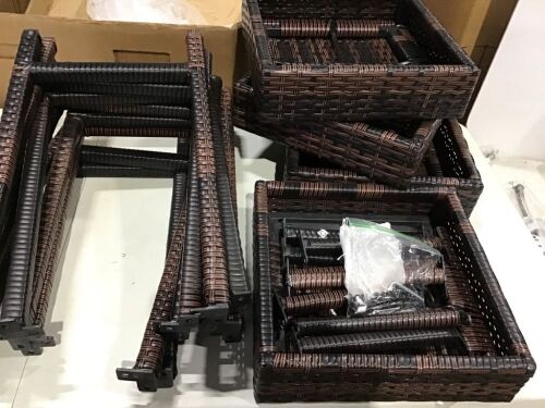 Set of 4 Patio Wicker Bar Stools  - Lot 1088