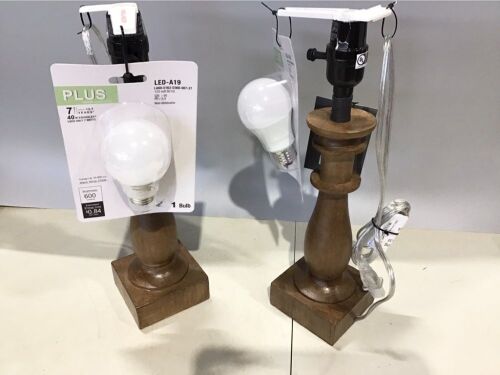 Set of 2 Table Lamps  - Lot 1078