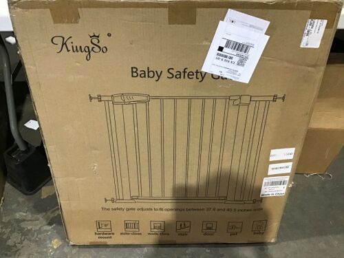 KingSo Baby Safety Gate for 37.8" - 40.5" Openings  - Lot 875
