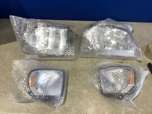 1997-2003 Ford Headlights  - Lot 331