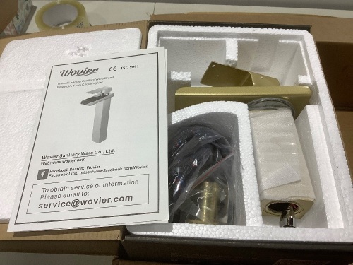 Lot of (2) Single Handle Commercial Mixer Tap Faucets - Lot 492