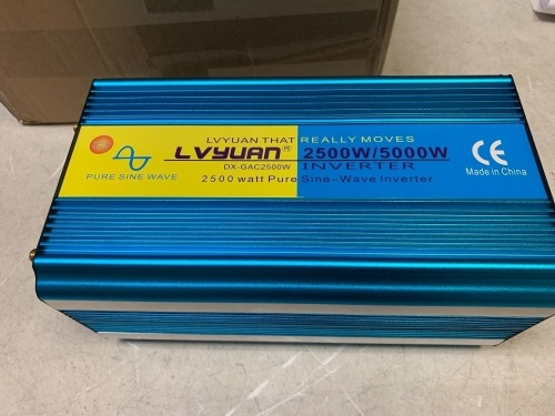 LVYUAN Pure Sine Wave Power Inverter 2500W / 5000W (Peak). Appears New - Lot 51