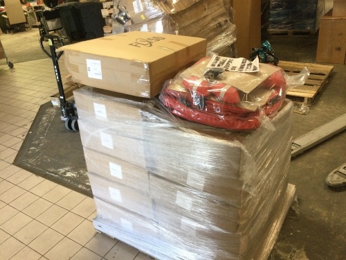 Pallet of Fly5D Red Seat Cover Sets, 13 ct - New - Lot 84