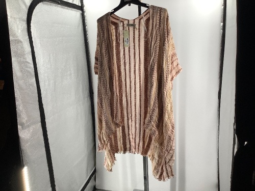 Quagga Peach Basketweaver Coverup, OS, Appears New - Lot 209