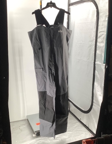 Gill, Xl Bibs, Appears New