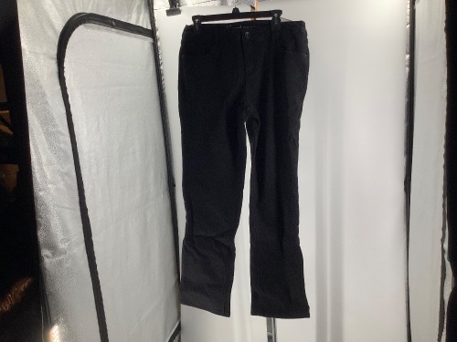 Natural Reflections, Women pant, 12, Appears New  - Lot 339