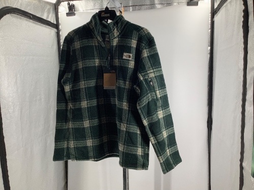 The North face, Mens Large Flannel Jacket, Small hole in back, E-commerce Return