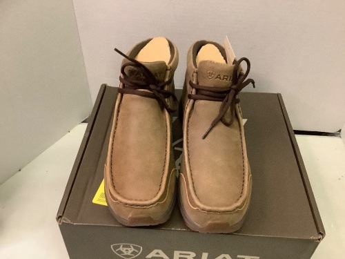 Ariat Spitfire Brown Bomber Shoes, 8, Appears New - Lot 409
