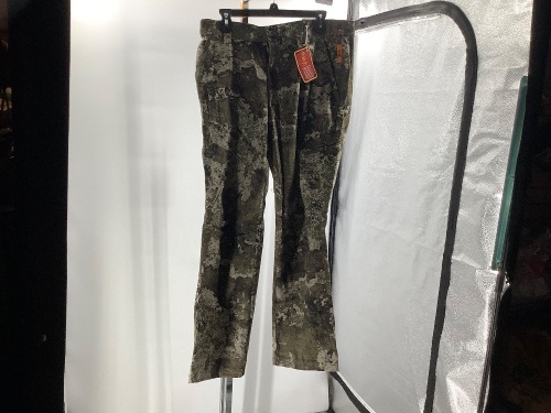 SHE Utility II Pant, Large, Appears New - Lot 373