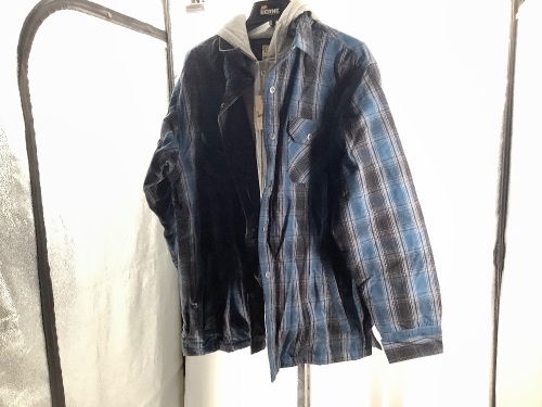 Red Head Men's Insulated Flannel Hoodie, Large, Appears New - Lot 382