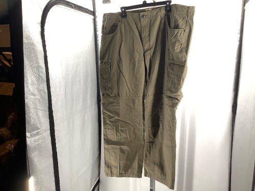 Red Head Men's Pants, 44x30, Appears New - Lot 386