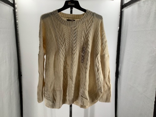 Natural Reflections Women's Sweater, Large, Appears New - Lot 525