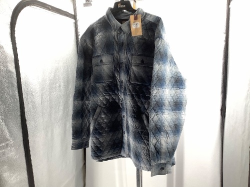 The Red Head Ranch Men's Flannel, XXL, Appears New - Lot 539