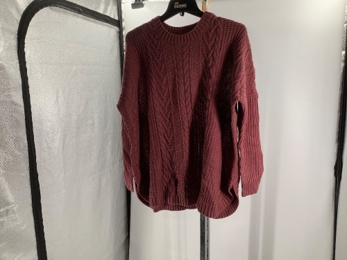 Natural Reflections, Womens Large Sweater, Appears New - Lot 545