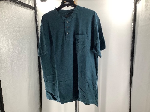 Red Head Men's Shirt, Large, Appears New - Lot 565