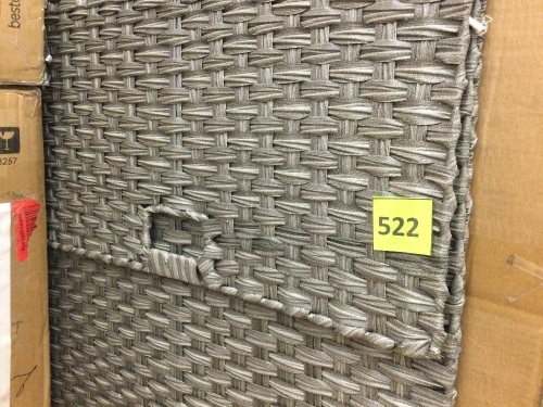 Large Water Hyacinth Laundry Hamper Basket - Lot 522