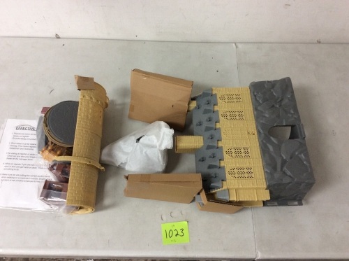 Harry Potter Magical Mini Hogwarts Castle - Lot 1023