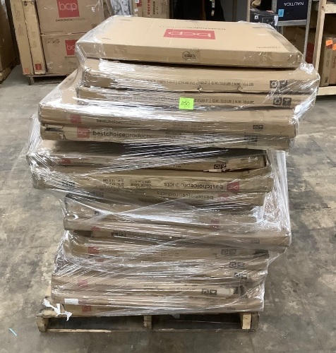 Pallet of Decorative Fireplace Screens - Lot 1150