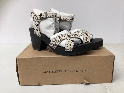 Matisse Womens Sandals, 8, Appears New - Lot 537
