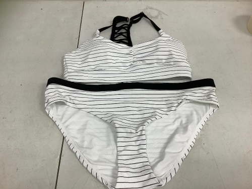 Calia Ladies 2 Piece Swimsuit, S Top/M Bottom, Appears New - Lot 250