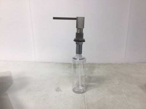 Sink Soap Dispenser, Appears new - Lot 686