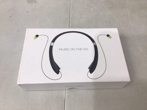 Wireless Headset, Powers Up, Appears new - Lot 728
