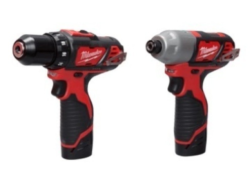 Milwaukee 2-Tool Combo Kit, Tip is loose on one of them, Powers Up, Appears new - Lot 100