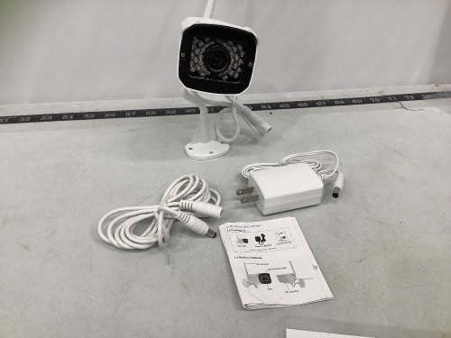 Outdoor/Indoor IP Security Camera, Appears New - Lot 584