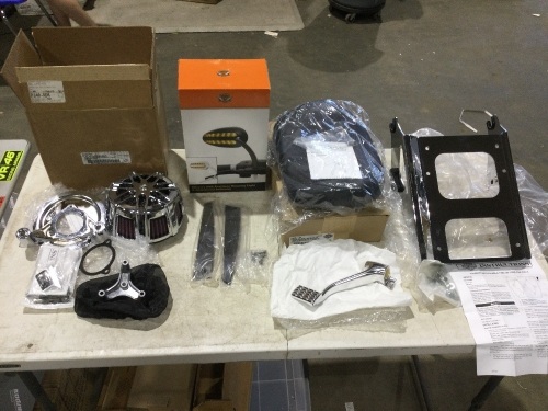 Lot of Harley Davidson Motorcycle Parts w/ Set of Mirrors - Lot 29