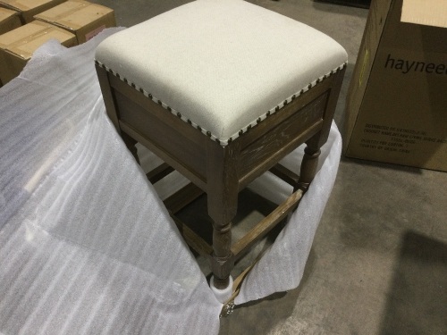 Hayneedle Bar Stool - Lot 190