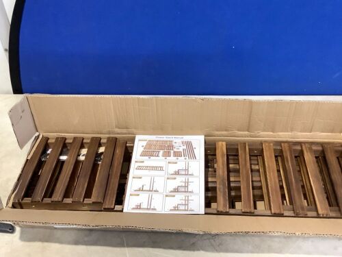 TOOCA 5 Tier Plant Stand  - Lot 1110