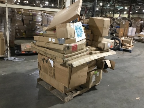 Lot of Salvage, Items will be missing, Incomplete and Damaged. - Lot 610