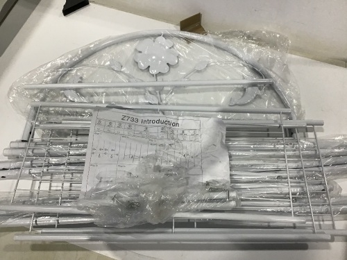 Lot of (2) White Metal Toilet Racks - Lot 622