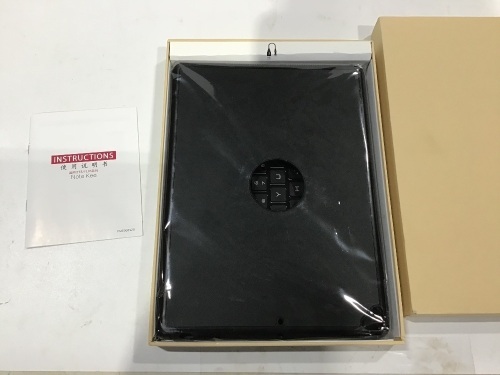 iPad 10.2 inch Backlit Keyboard case Aluminum Smart Folio Hard Back Cover 2019 iPad 7th Generation - Lot 617