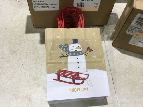 Lot of (2) Cases of Snow Day Holiday Gift Bags, 24 ct  - Lot 1085