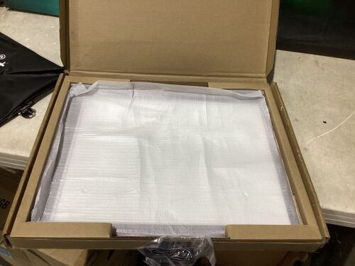 Voilamart LED Tracing Board  - Lot 809