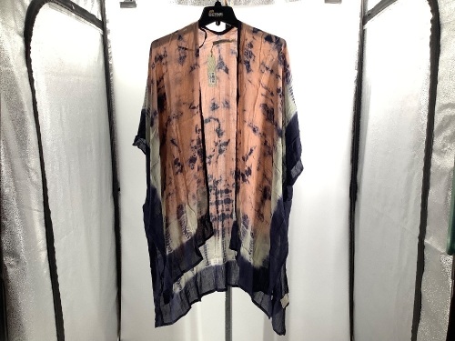 Quagga Peach and Peacoat Coverup, OS, Appears New - Lot 240