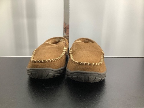 Clarks Hudson Bay, Men's 8, Appears New - Lot 272
