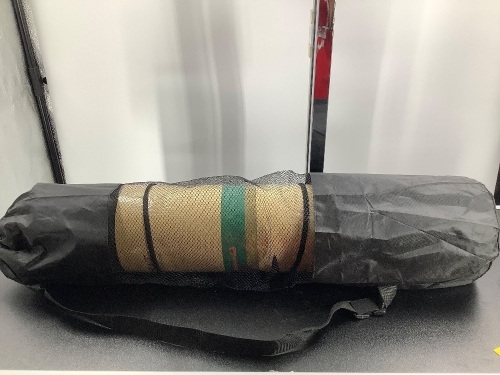 TPE Yoga Mat, Appears New - Lot 321