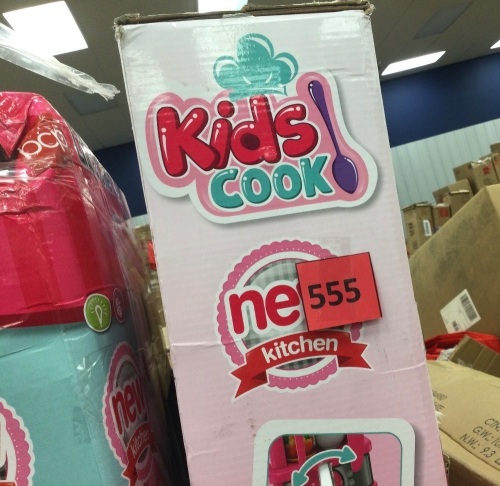 Pretend Play Kitchen Toy Set for Kids - Lot 555