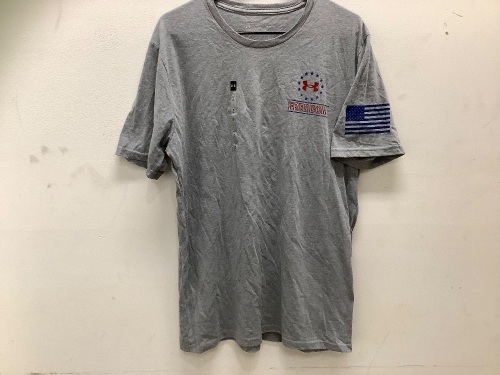Men's UnderArmour Shirt, L, New - Lot 185