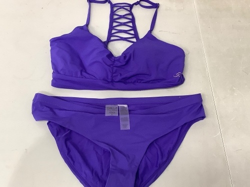 Women's Calla Bikini, L, New - Lot 226