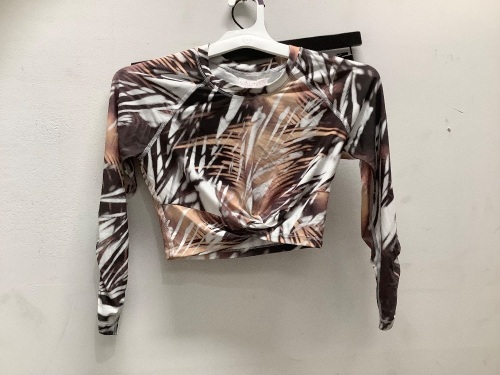 Calia Womens Rashguard, XS, Appears new, Retail 50.00 - Lot 321