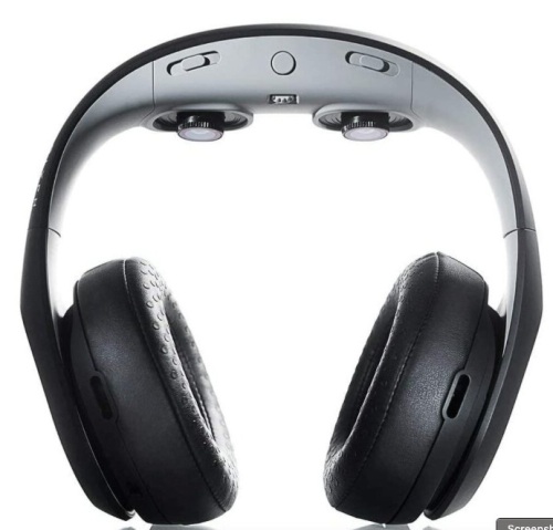 Avegant VR Headset, Powers Up, Appears New, Retail 189.89 - Lot 134