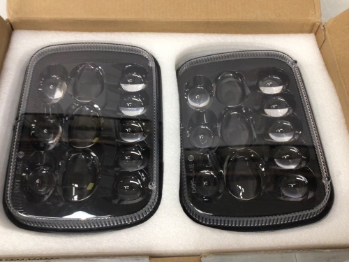 TRUCKMALL 5x7 7x6 inch LED Headlights, E-Commerce Return, Retail 59.99 - Lot 110
