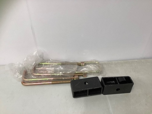 Rear Block & U Bolts Kit, E-Commerce Return - Lot 475